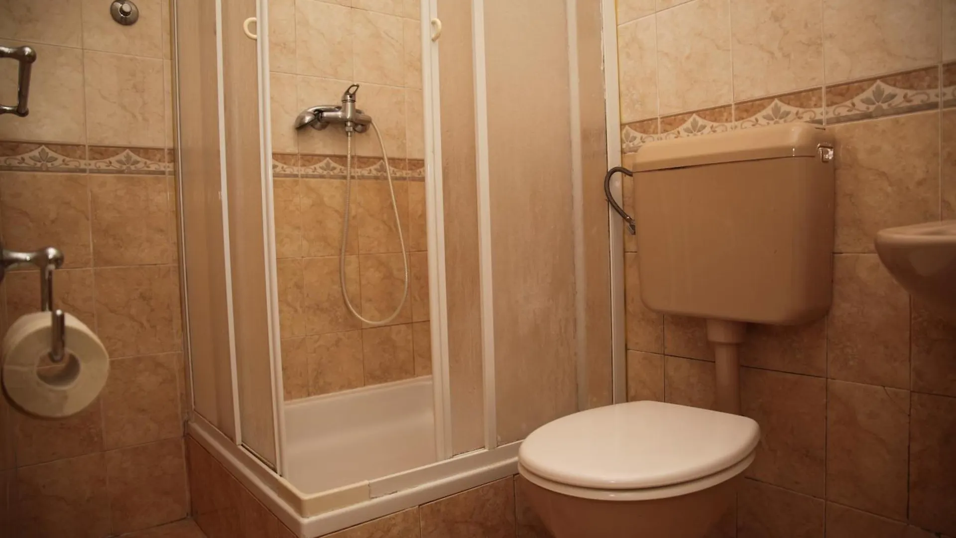 Apartments Kresan Guest house